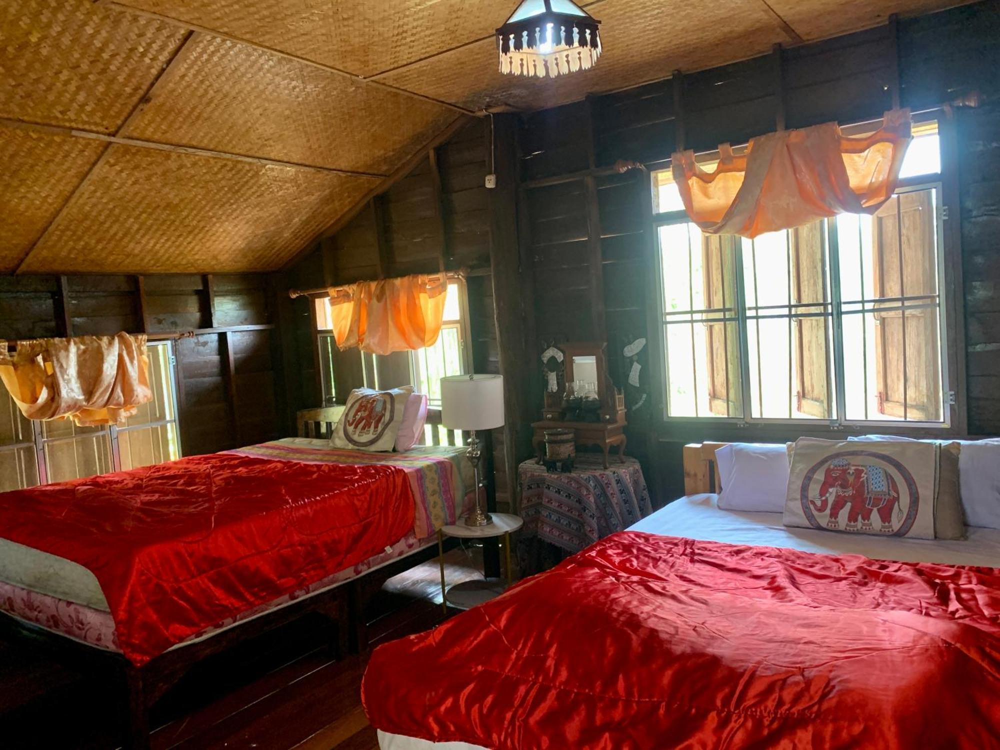 Apartamento Phingboon Saluang Exterior foto
