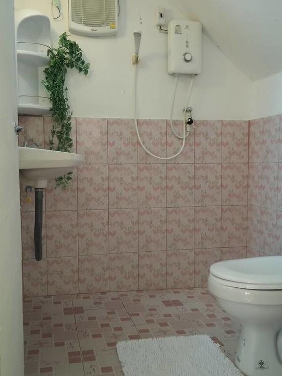 Apartamento Phingboon Saluang Exterior foto